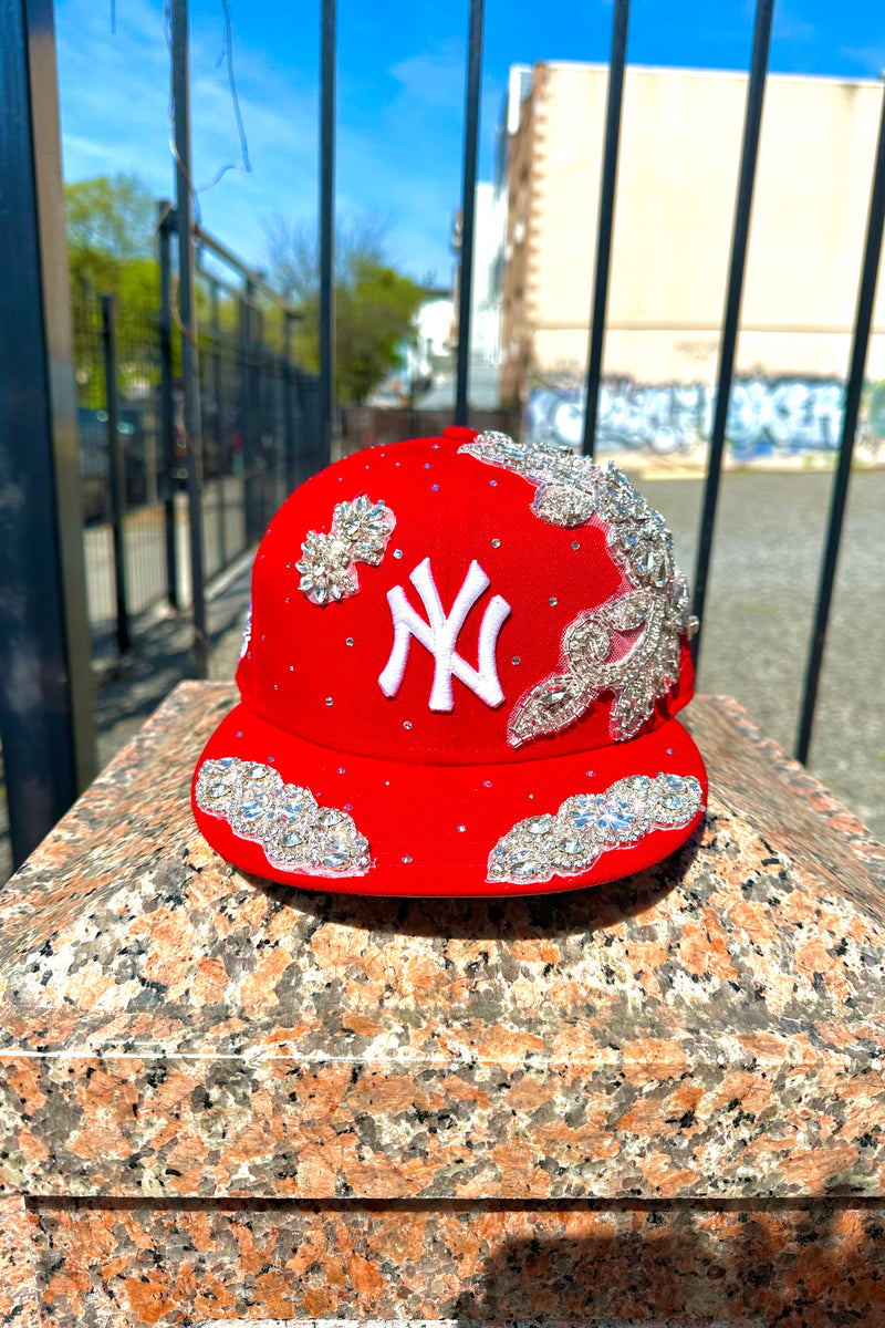 Yankee chandelier fitted hat