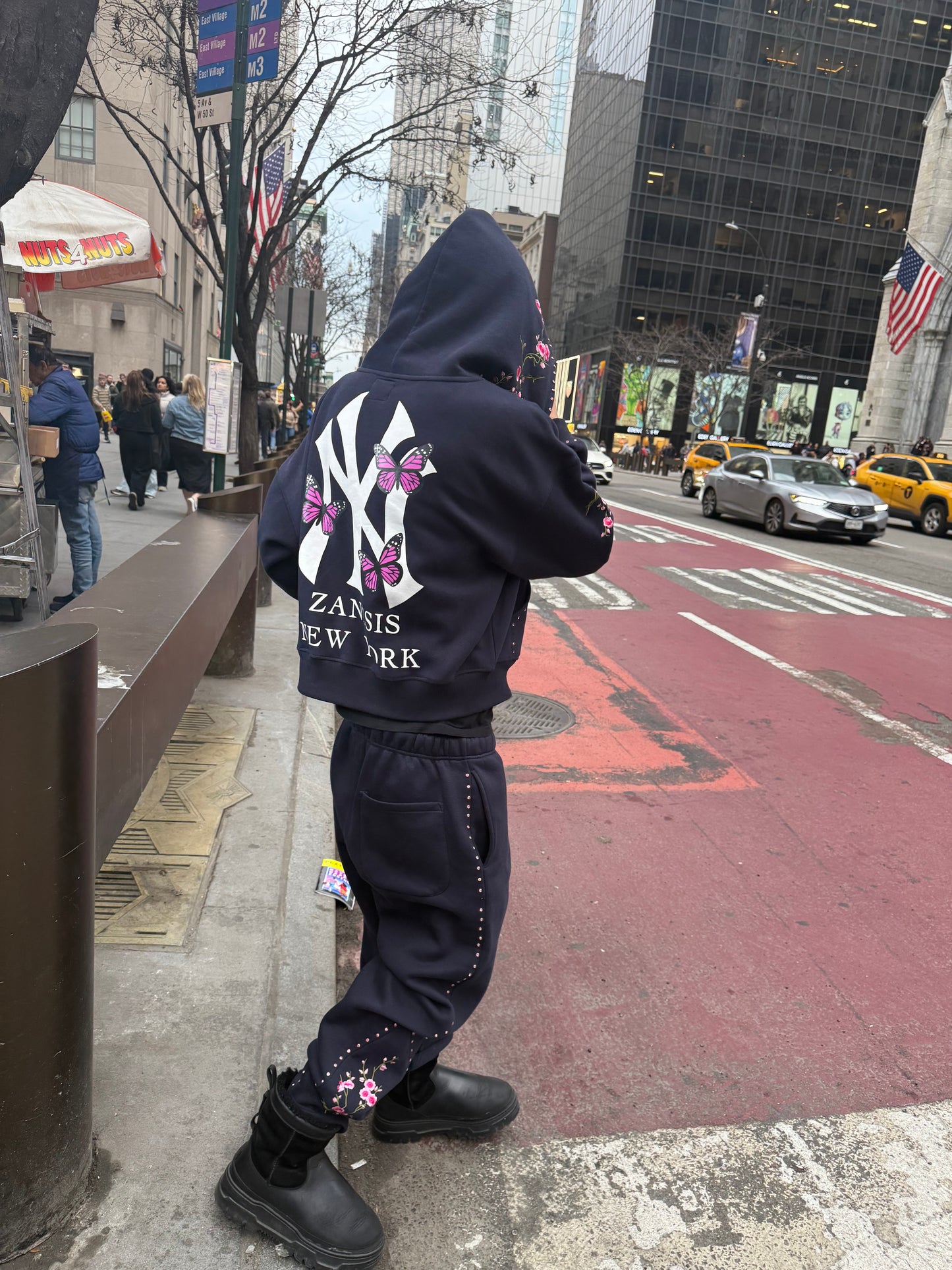Concrete blossom sweat suit ( Navy )