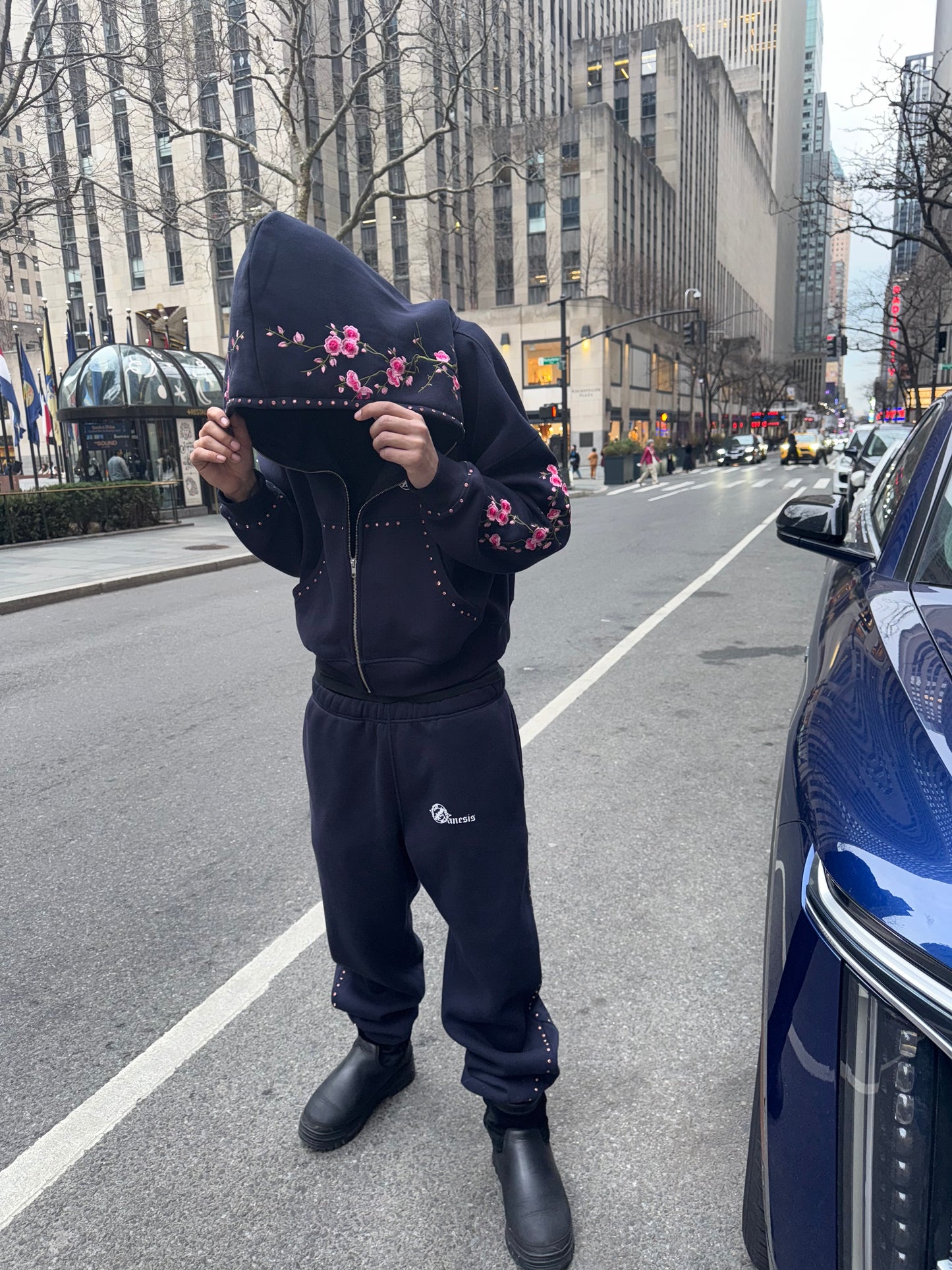 Concrete blossom sweat suit ( Navy )